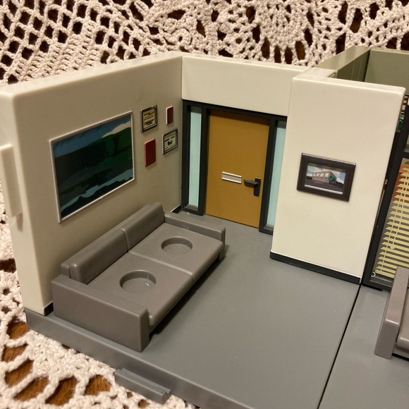 Funko The Office Mini Moments Set Buildings - Toy Collector Display Minitaure - Picture 6 of 16